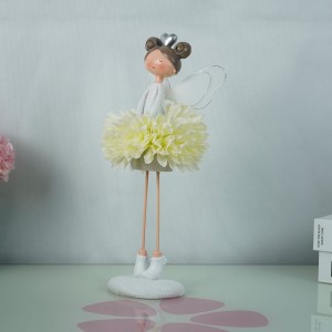 Cross-border new home decorations cute resin flower fairy holiday gift creative living room desktop ornaments