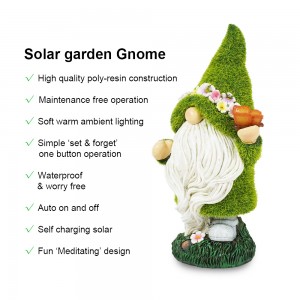 Customized wholesale artificial moss finished polyresin gnome statue with solar light