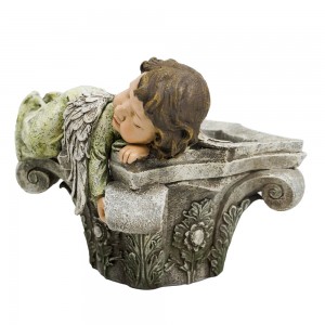 2022 High quality Resin Baby Angel Sleeping flower Pot for garden