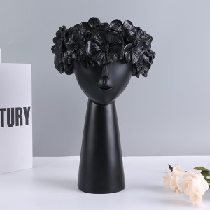 2023 Wholesale Resin crafts girl sculpture Scandinavian home decoration creative vase ornament girl desktop furnishings