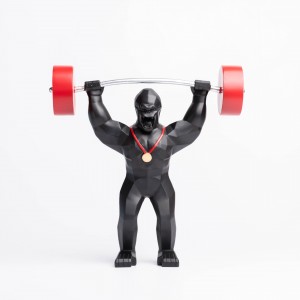2023 Weightlifting Barbell King Kong Gorilla Ornament Indoor Animal Decoration Modern Simple Home Decoration Resin Crafts