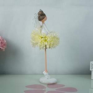 Cross-border new home decorations cute resin flower fairy holiday gift creative living room desktop ornaments