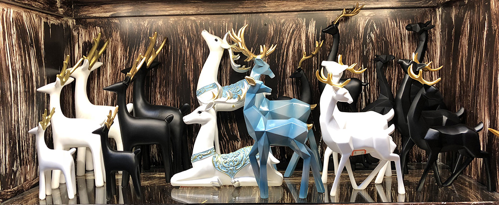 Life Size home and office art decor Creative antique Resin Christmas Reindeer Sculpture