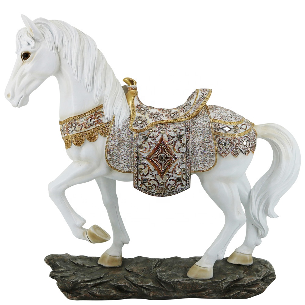 BSCI factory customized tabletop resin sculpture, handmade vintage polyresin horse figurine