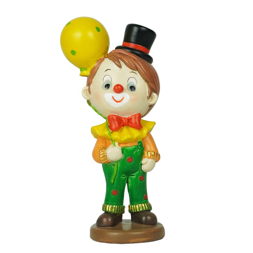 Custom hand made home decor gift Resin mini clown figurine with balloon