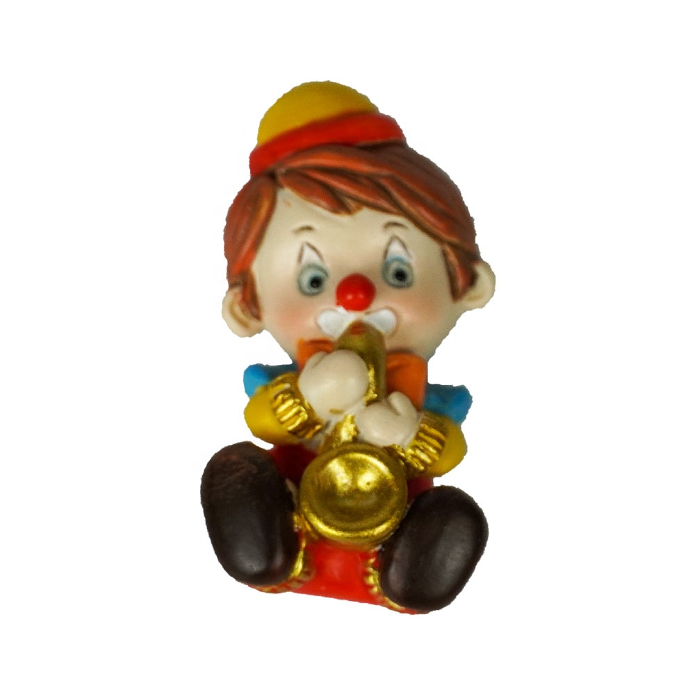 Wholesale polyresin home decor mini tabletop resin Joker figurine with saxophone