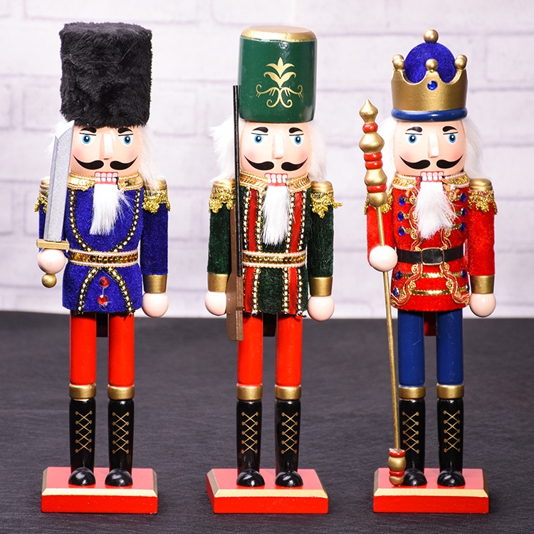 38 CM wood soldier design nutcracker decoration