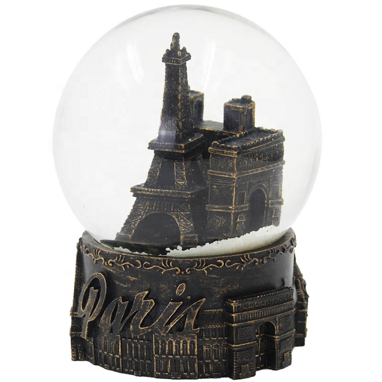 2019 new products souvenir eiffel tower water Resin Snow globe for gift