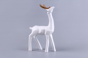 Factory wholesale resin crafts Scandinavian style creative home decoration couple deer ornaments