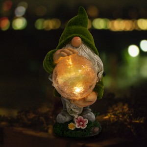 2020 High quality home and garden decor yoga poly resin garden dwarf statue with solar light