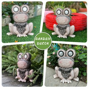 Wholesale yoga frog statue Garden Decorations Resin Garden Frog Statue with Solar Light,Lawn Ornament