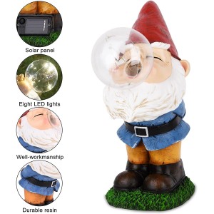 Wholesale hot selling Garden decor waterproof Gnomes Garden Decorations Funny Statues with solar light