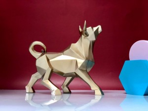 2023 Resin Crafts Home Decorations Creative Geometric Cow Lamp Luxury Living Room Desktop Decoration Handmade Christmas Gifts