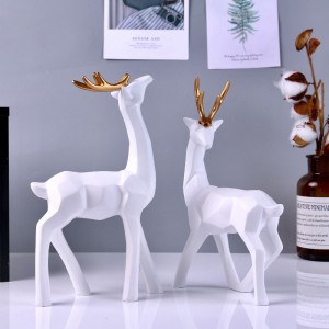 Factory wholesale resin crafts Scandinavian style creative home decoration couple deer ornaments